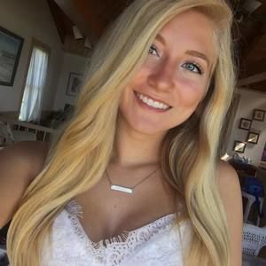 Meet your Posher, Caitlin